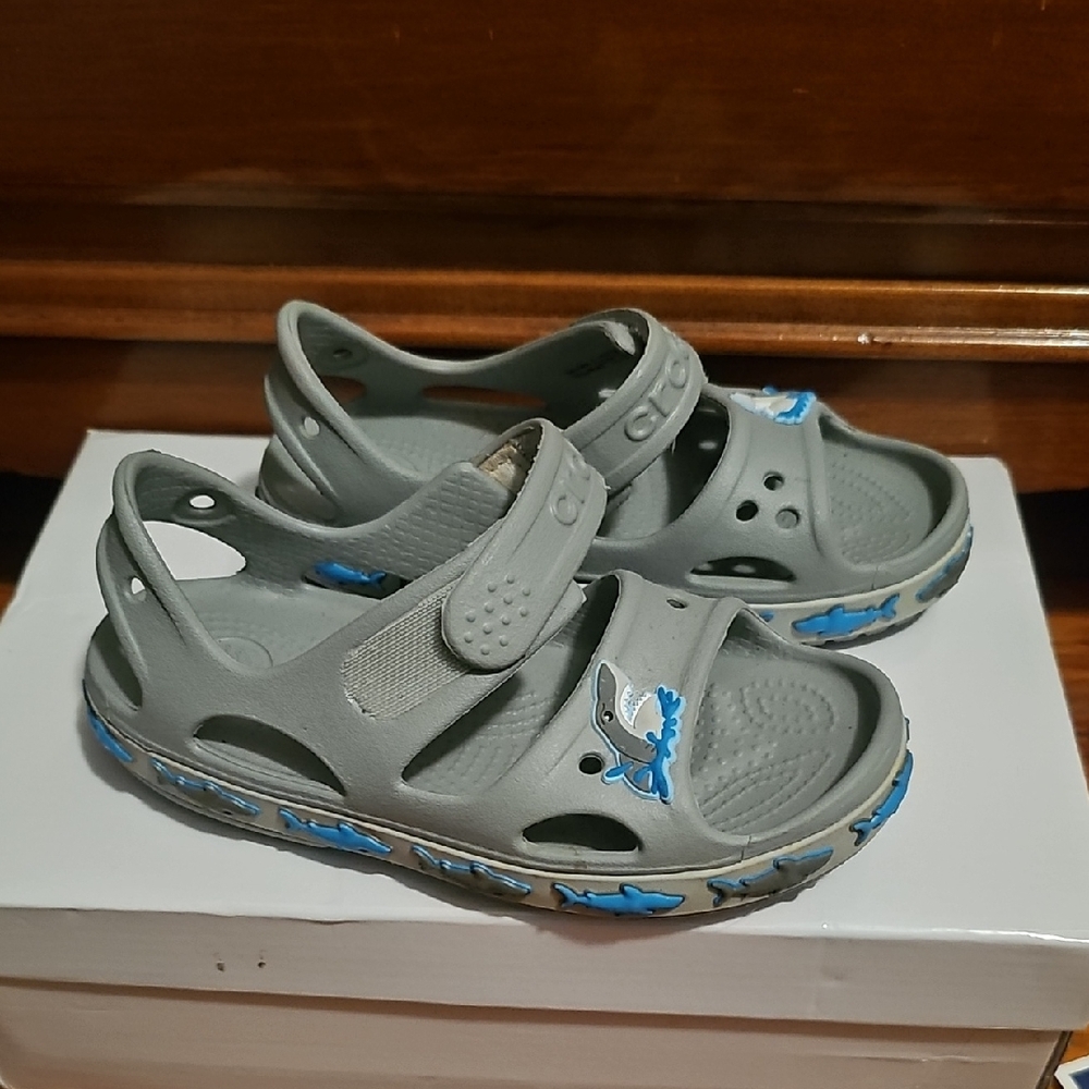 CROCS Gray Kids Sandals with Blue Details